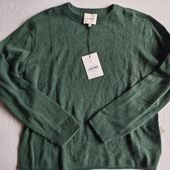 REFORMATION Cashmere Boyfriend Sweater in Dark Pine, size 6 - Picture 2 of 8